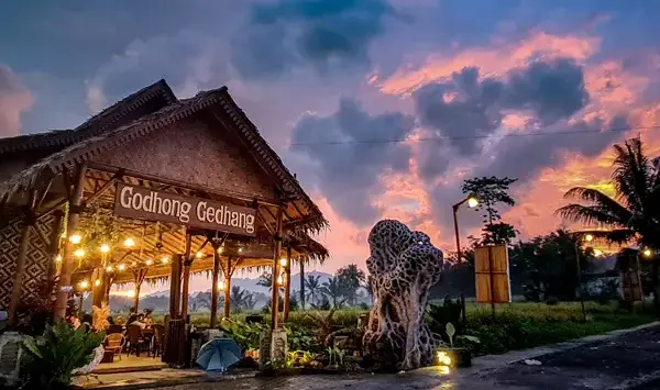 Warung Godhong Gedhang